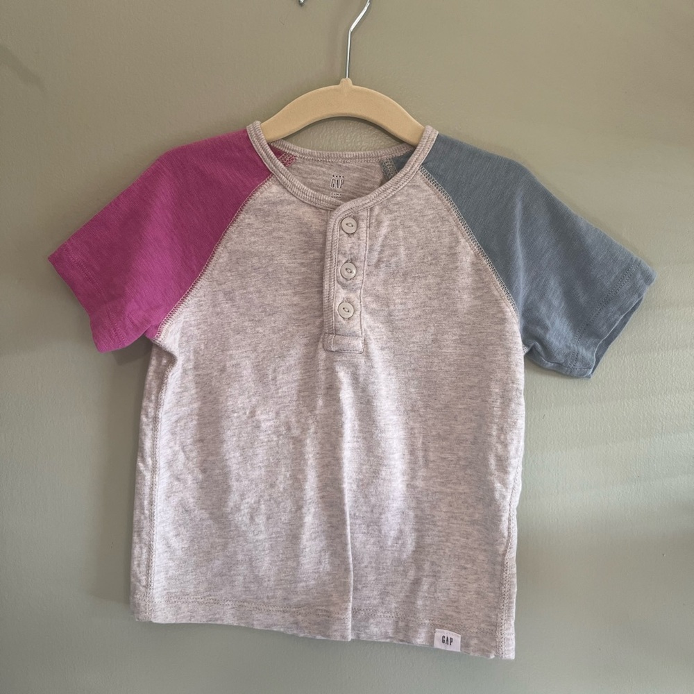 Gap Henley